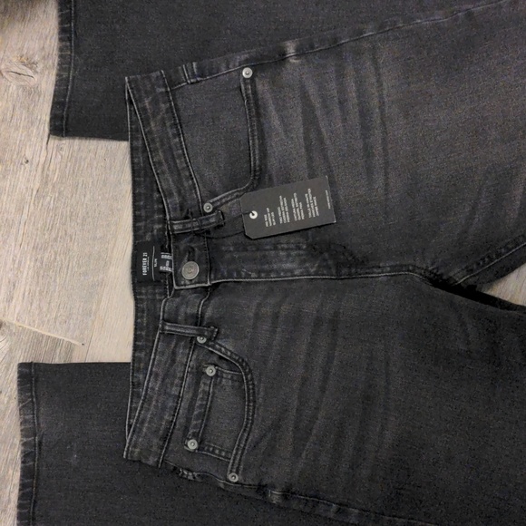Forever 21 black mens jeans, NWT - Picture 1 of 7